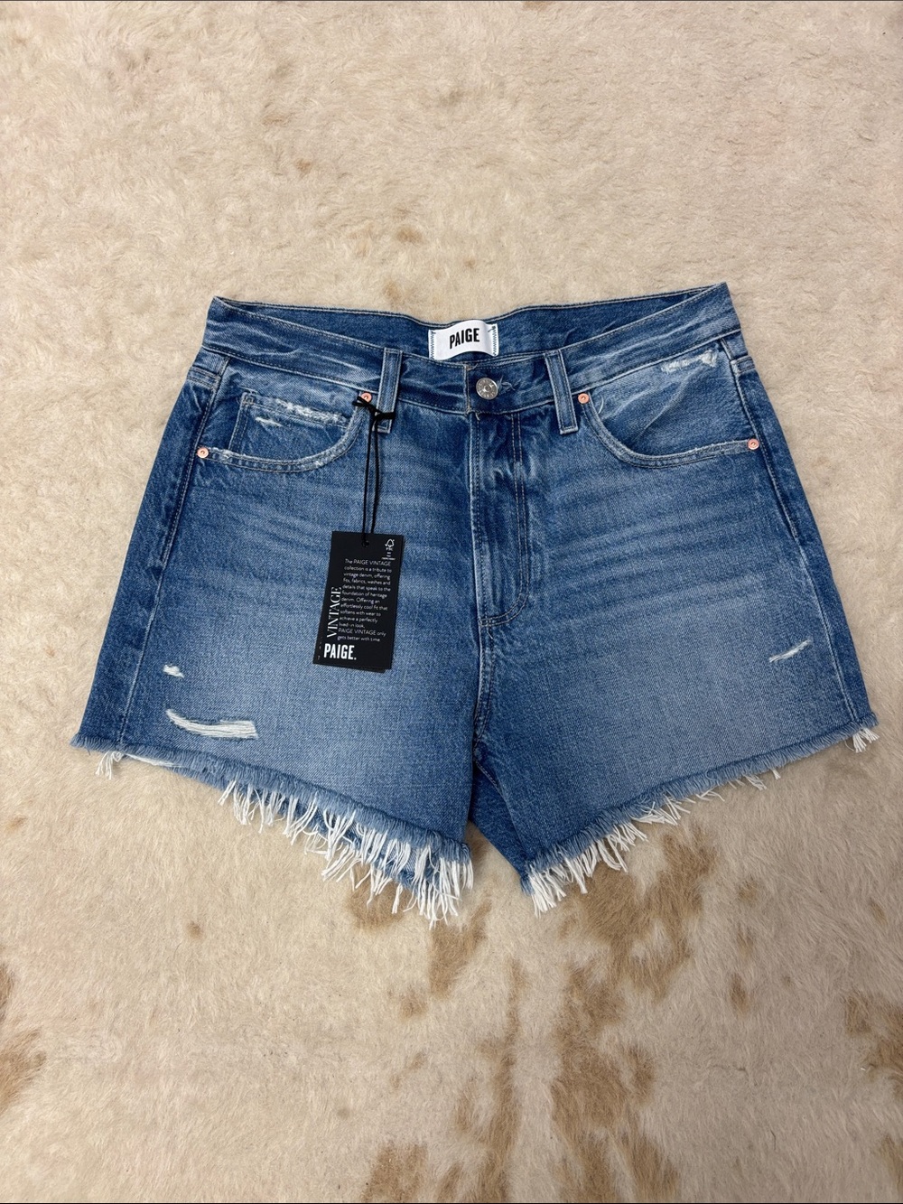PAIGE Archie Short 4” inseam